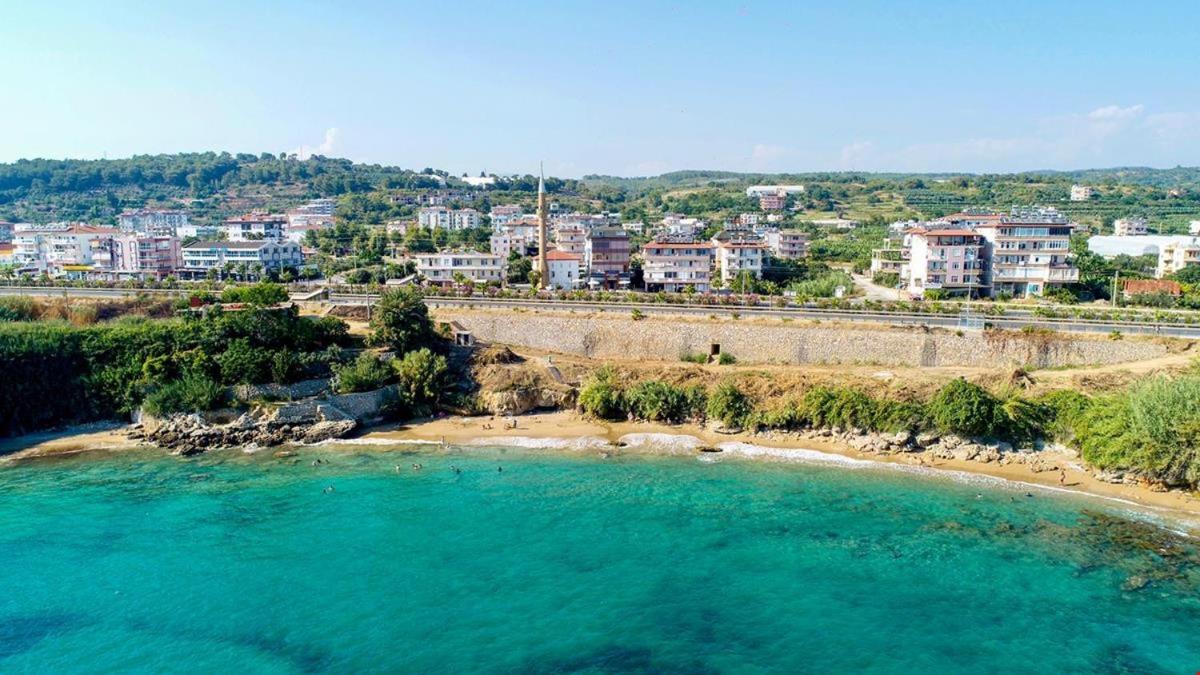 Azak Blue Otel Okurcalar Kültér fotó